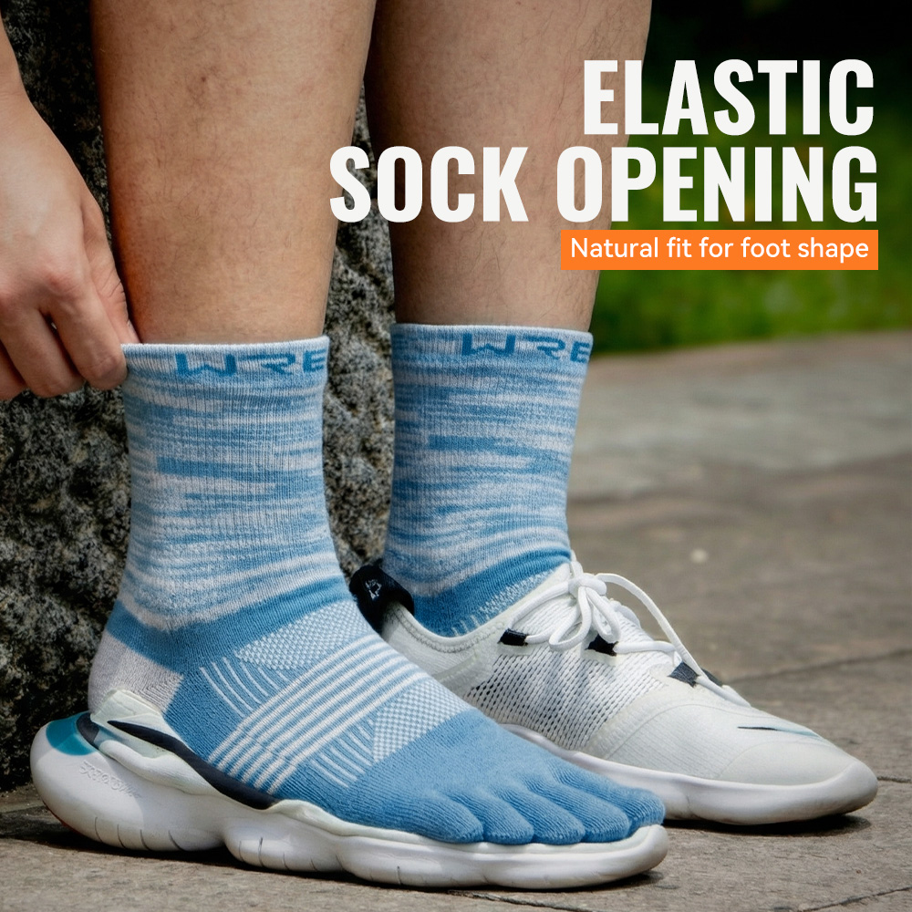 جوارب رياضية خفيفة الوزن بخمسة - مراجعة Anti Blister Sock وسعره