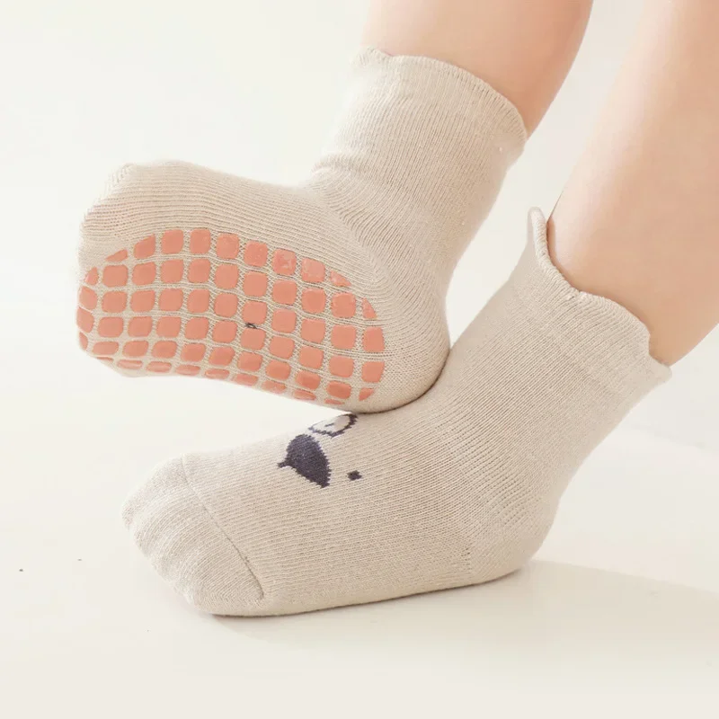 3/5 أزواج من الجوارب الأرضية غ - مراجعة Anti Blister Sock وسعره